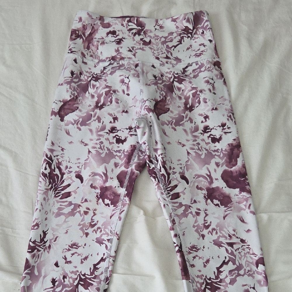 Women's Floral Leggings - Mauve and White